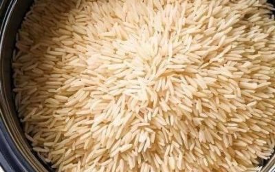 Put uncooked rice in a slow cooker with these 4 ingredients. It’s like heaven in a bowl.