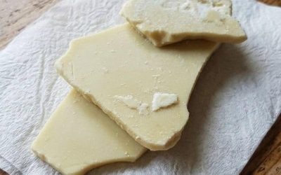 A Mother Finds a Strange Substance in Her Son’s Room — The Truth Left Her Speechless